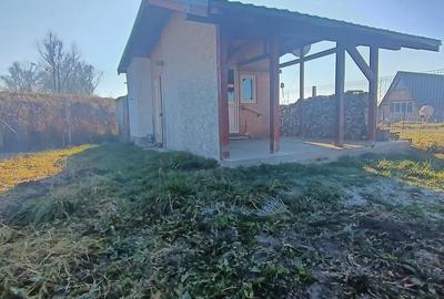Teren de 500 mp, în Est