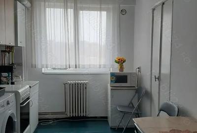 Proprietar inchiriez apartament ultracentral, spatios, loc de parcare, centrala , clima, balcon - 7