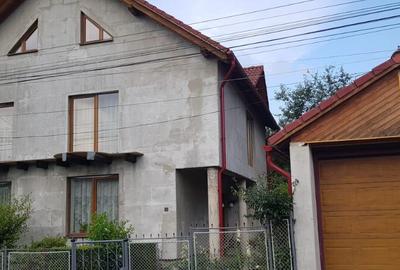 Casă cu 5 camere cu Teren 1200 Mp în Central - 5