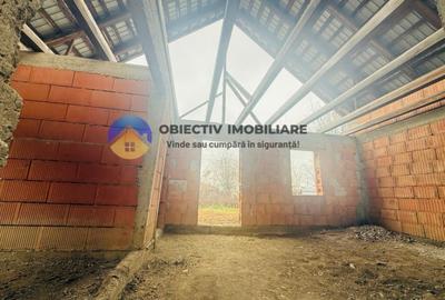 Casa la ro?u-construc?ie solida din caramida Dumb Casa la ro?u-construc?ie solida din caramida Dumb - 4