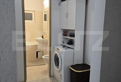 Apartament de vanzare cu 2 camere, 57 mp, zona Micro 16 - 9