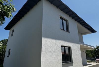 Casă cu 3 camere în Central - 4