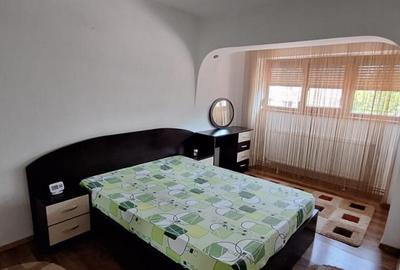 Apartament cu 3 camere decomandat în Central - 9