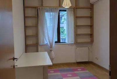 Apartament cu 3 camere decomandat în Central - 3