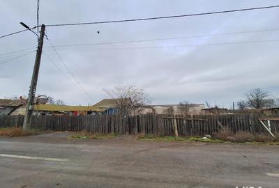 Casa netermina de vanzare - 4