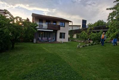 Casă cu 4 camere cu Canalizare în Iris - 3
