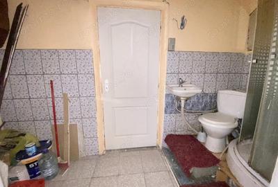 Garsonieră decomandată, mobilată în Blașcovici