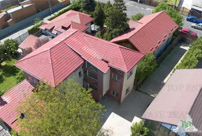 Casă cu 9 camere în Lacul Morii - 3