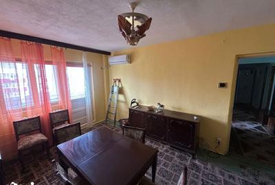 Apartament cu 2 camere decomandat în Central - 1