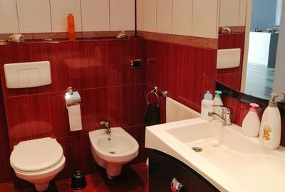 Casă cu 6 camere cu Teren 2255 Mp în Cenad - 7