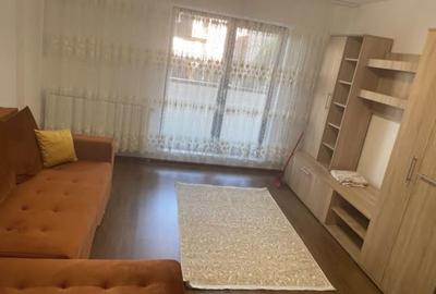 Garsonieră decomandată în Central - 1