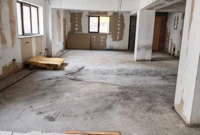 Spațiu comercial, de 110 mp, în Lacul Morii - 2