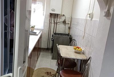 Inchiriez apartament cu o camera - 6