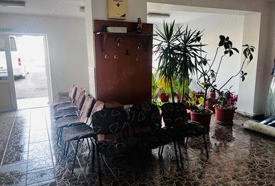 Spațiu comercial, de 100 mp, în Central - 9