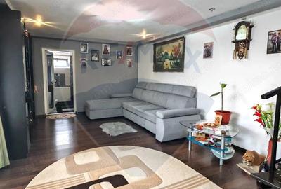 Casa / Vila oportunitate cu 5 camere priveliste frumoasa - 10