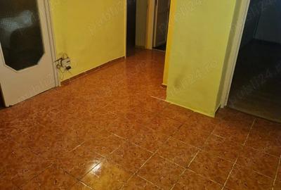 Apartament cu 3 camere decomandat în Central - 2