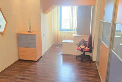 Apartament cu 2 camere decomandat în Decebal - 10