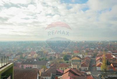 Apartament cu 2 camere decomandat, mobilat în Central