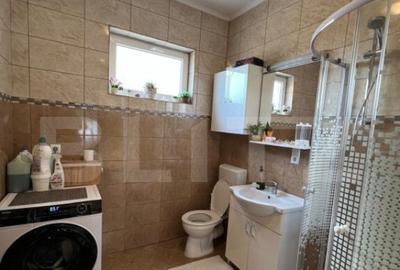 Casa, de vanzare, cu 4 dormitoare + garsoniera, 266 mp util Casa, de vanzare, cu 4 dormitoare + garsoniera, 266 mp util - 15