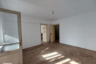 Apartament cu 3 camere nedecomandat în Vultureni - 1