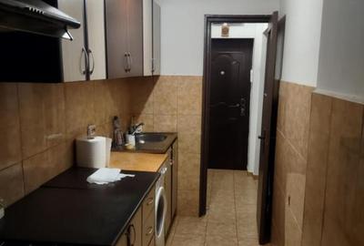 MALU ROSU garsoniera mobilata 1/4 la 280 euro/luna - 5