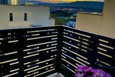 Apartament la cheie  in zona Vivo,3 camere - 3