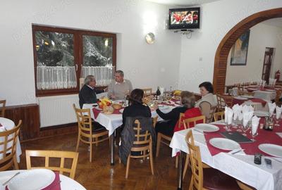 Casă cu 6 camere în Central - 10