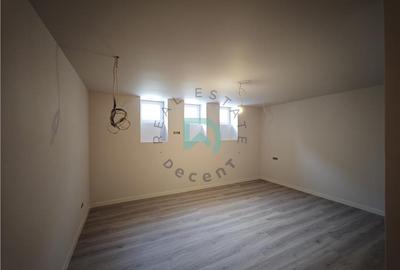 Birou, de 75 mp, în 15 Noiembrie - 11