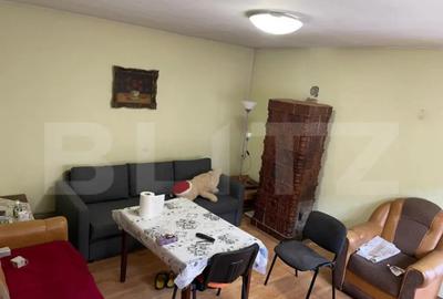 Casă cu 5 camere cu Teren 986 Mp în Pericei - 3