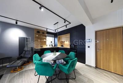 Apartament cu 3 camere decomandat în Tractorul