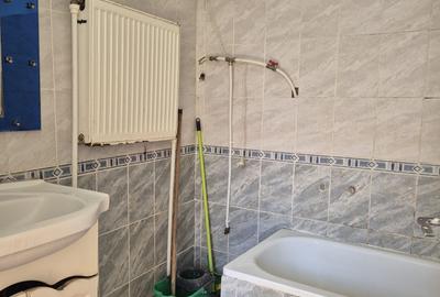 CET - Cumpenei - casa modesta cu teren generos - 8