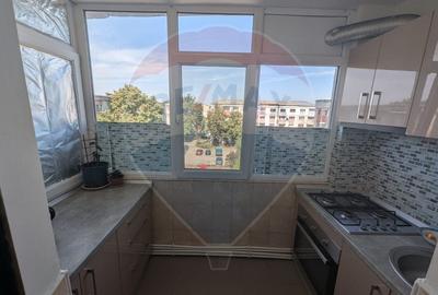 Apartament cu 2 camere decomandat, mobilat în Sud-Vest - 4