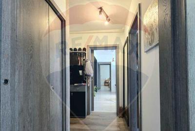 Apartament 3 camere etaj 2 confort 1 - 25