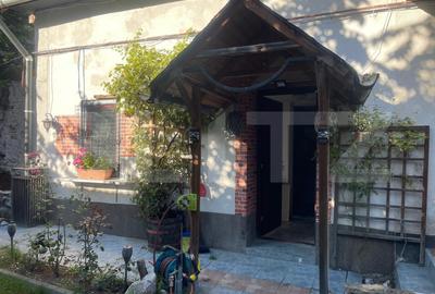 Casa cu doua corpuri, Zarnesti, pretabil pensiune sau casa de familie - 16