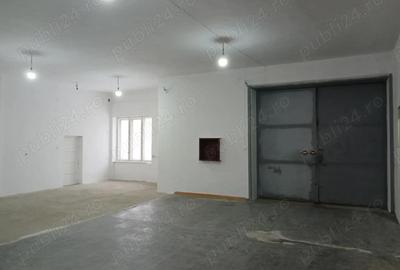 Spațiu comercial, de 191 mp, în Central - 3