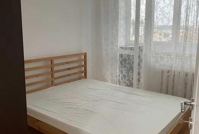 Apartament cu 3 camere semidecomandat, mobilat în Grivița - 1