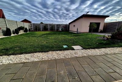 Casă cu 4 camere cu Teren 539 Mp în Giarmata