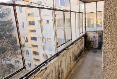 Apartament cu 2 camere decomandat în Energiei - 5