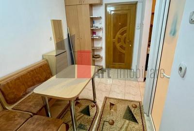 Garsonieră decomandată în Pajura - 4