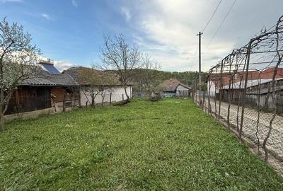 Teren de 570 mp, în Sălătrucel - 1