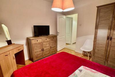 Apartament 2 camere de inchiriat-amenajat cu gust, in zona T - 2