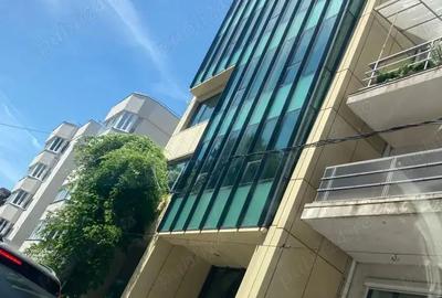 Spațiu comercial, de 1,000 mp, în Floreasca - 7