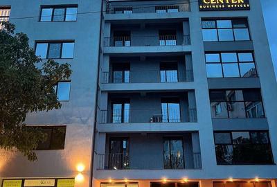 Spațiu comercial, de 28 mp, în Ultracentral - 3