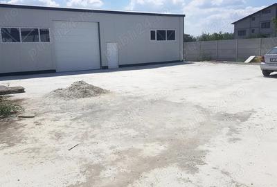 Spațiu comercial, de 200 mp, în Central - 4