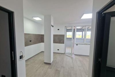 Casă cu Teren 500 Mp în Central - 4