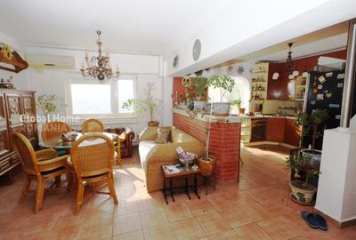 Apartament cu 4 camere decomandat, mobilat în P-ța Victoriei - 12