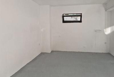 Spatiu comercial 130 mp - demisol - Faleza Nord - 138.000 euro(Cod E8) Spatiu comercial 130 mp - demisol - Faleza Nord - 138.000 euro(Cod E8) - 2