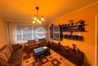 Apartament cu 3 camere, mobilat în Obor