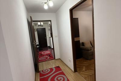 Apartament cu 3 camere decomandat, mobilat în Girocului - 2