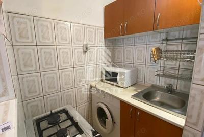 Apartament cu o camera, zona Umt - 3